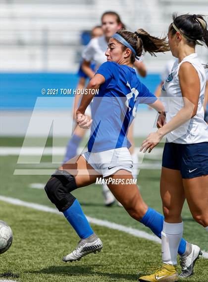 Thumbnail 1 in Crescenta Valley @ Alta Loma photogallery.