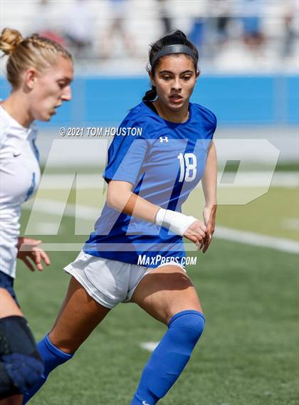 Thumbnail 2 in Crescenta Valley @ Alta Loma photogallery.