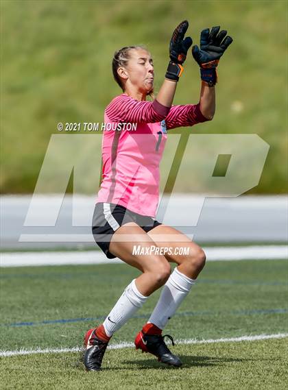 Thumbnail 1 in Crescenta Valley @ Alta Loma photogallery.