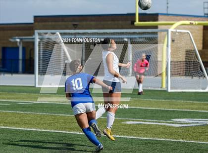 Thumbnail 1 in Crescenta Valley @ Alta Loma photogallery.