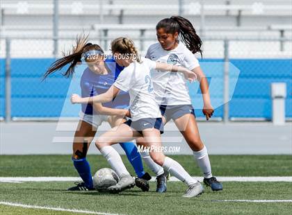 Thumbnail 3 in Crescenta Valley @ Alta Loma photogallery.