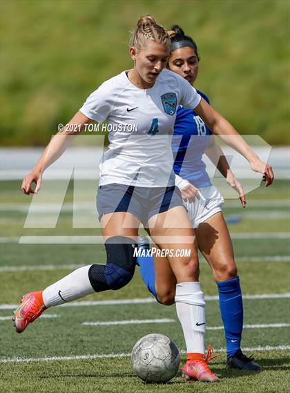Thumbnail 2 in Crescenta Valley @ Alta Loma photogallery.