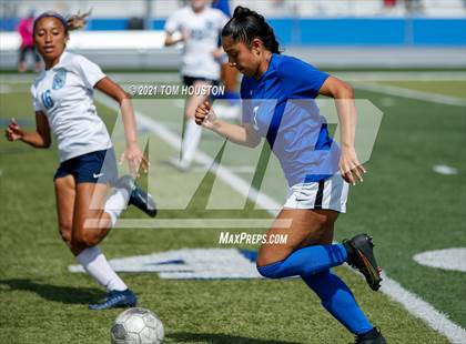 Thumbnail 1 in Crescenta Valley @ Alta Loma photogallery.