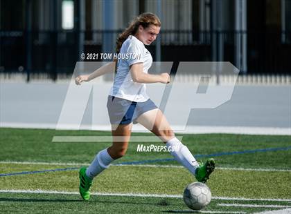 Thumbnail 1 in Crescenta Valley @ Alta Loma photogallery.