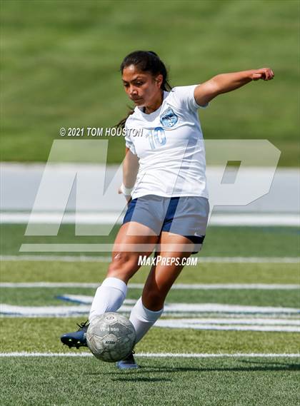 Thumbnail 3 in Crescenta Valley @ Alta Loma photogallery.