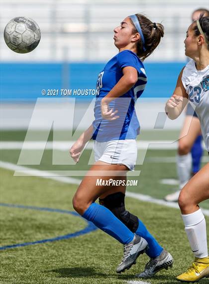 Thumbnail 3 in Crescenta Valley @ Alta Loma photogallery.