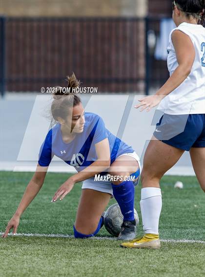 Thumbnail 3 in Crescenta Valley @ Alta Loma photogallery.