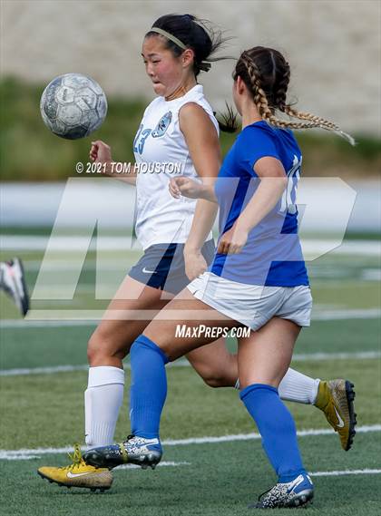 Thumbnail 1 in Crescenta Valley @ Alta Loma photogallery.