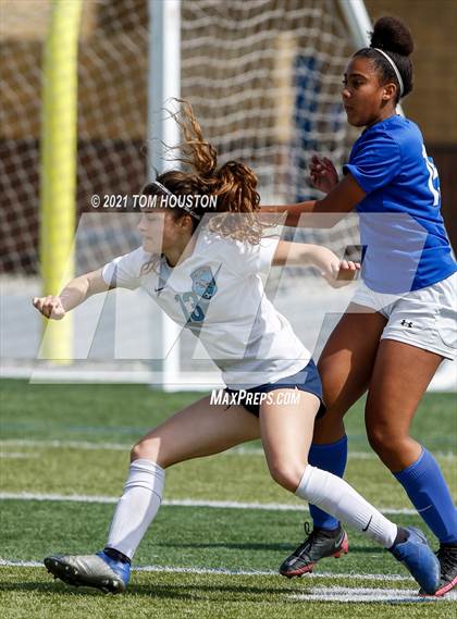 Thumbnail 2 in Crescenta Valley @ Alta Loma photogallery.