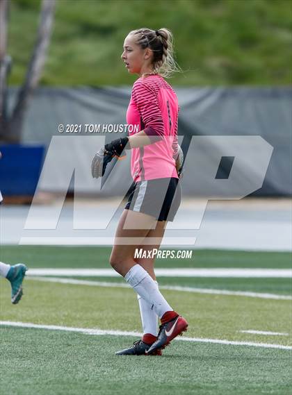 Thumbnail 3 in Crescenta Valley @ Alta Loma photogallery.