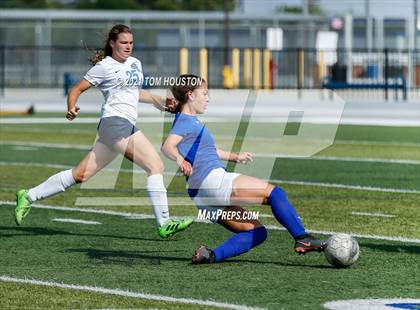 Thumbnail 2 in Crescenta Valley @ Alta Loma photogallery.
