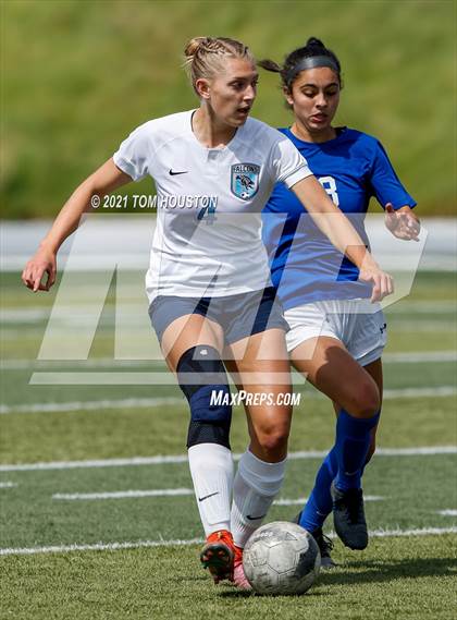 Thumbnail 3 in Crescenta Valley @ Alta Loma photogallery.