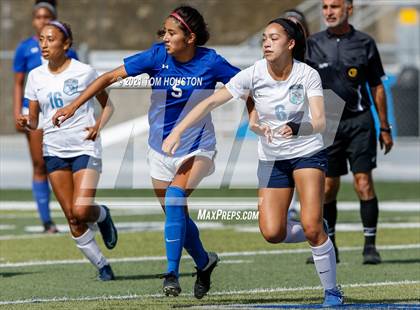 Thumbnail 3 in Crescenta Valley @ Alta Loma photogallery.