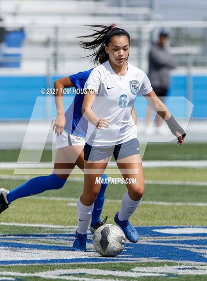 Thumbnail 3 in Crescenta Valley @ Alta Loma photogallery.