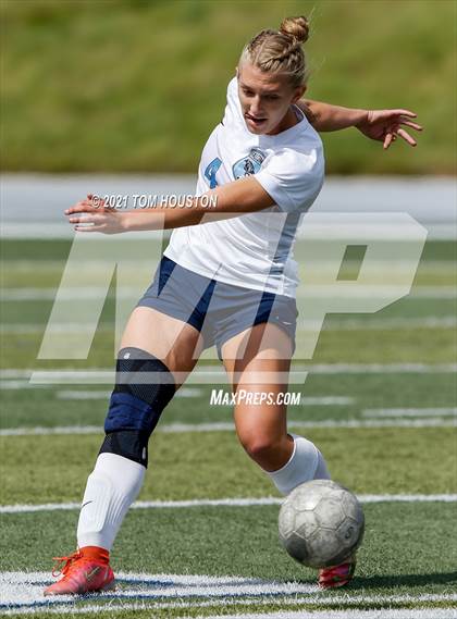 Thumbnail 2 in Crescenta Valley @ Alta Loma photogallery.