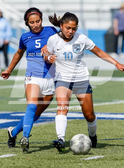 Thumbnail 1 in Crescenta Valley @ Alta Loma photogallery.