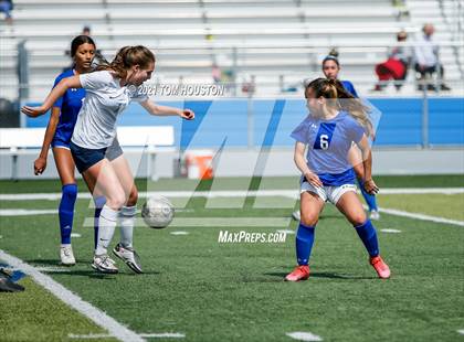 Thumbnail 3 in Crescenta Valley @ Alta Loma photogallery.
