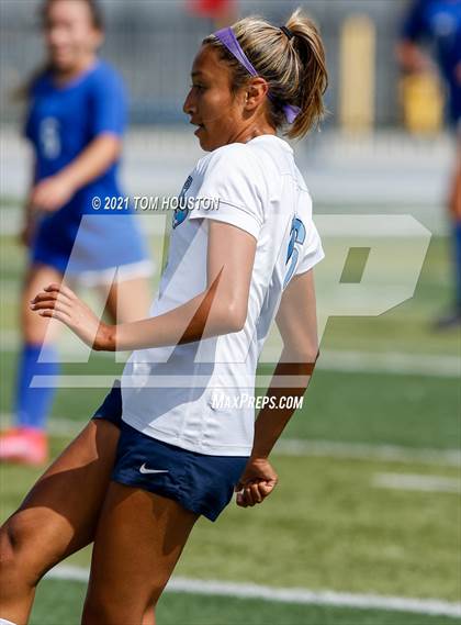 Thumbnail 1 in Crescenta Valley @ Alta Loma photogallery.