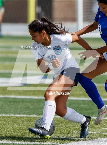 Thumbnail 3 in Crescenta Valley @ Alta Loma photogallery.