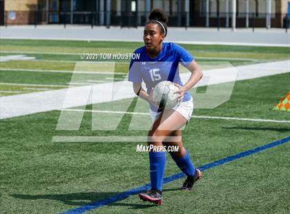 Thumbnail 1 in Crescenta Valley @ Alta Loma photogallery.