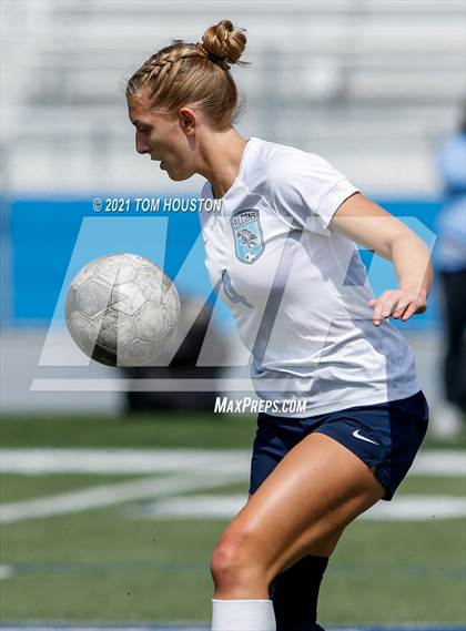 Thumbnail 1 in Crescenta Valley @ Alta Loma photogallery.
