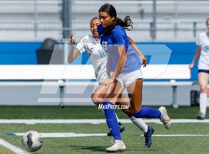 Thumbnail 3 in Crescenta Valley @ Alta Loma photogallery.