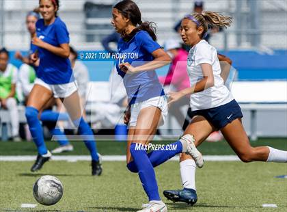 Thumbnail 2 in Crescenta Valley @ Alta Loma photogallery.