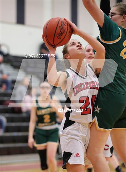 Thumbnail 3 in Hamilton Township vs. Circleville photogallery.