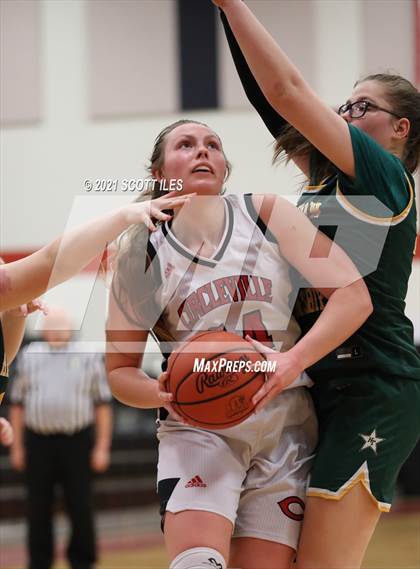 Thumbnail 2 in Hamilton Township vs. Circleville photogallery.