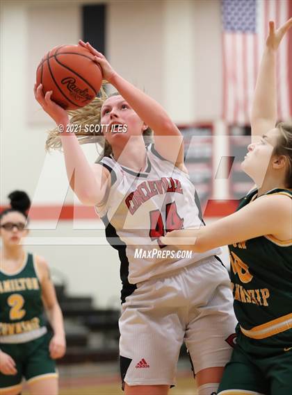 Thumbnail 1 in Hamilton Township vs. Circleville photogallery.