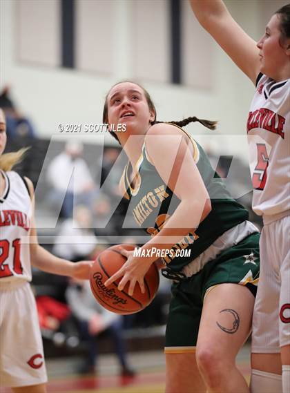 Thumbnail 1 in Hamilton Township vs. Circleville photogallery.