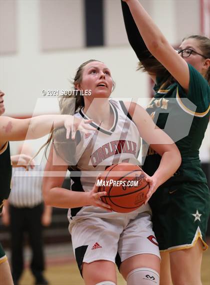 Thumbnail 3 in Hamilton Township vs. Circleville photogallery.
