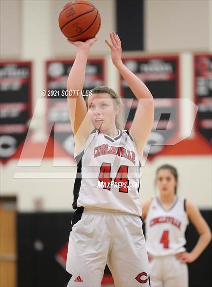 Thumbnail 1 in Hamilton Township vs. Circleville photogallery.