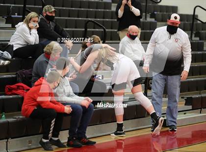 Thumbnail 2 in Hamilton Township vs. Circleville photogallery.