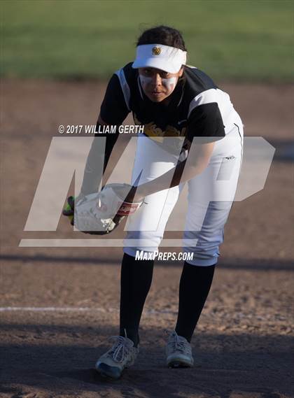 Thumbnail 2 in Watsonville vs. Pioneer (CIF CCS D1 Semifinal) photogallery.