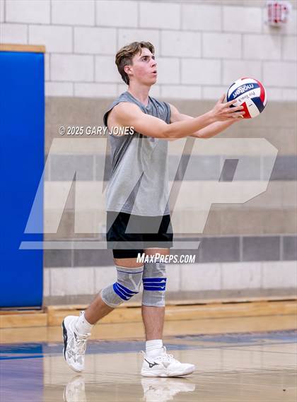 Thumbnail 2 in Whitney @ Rocklin photogallery.