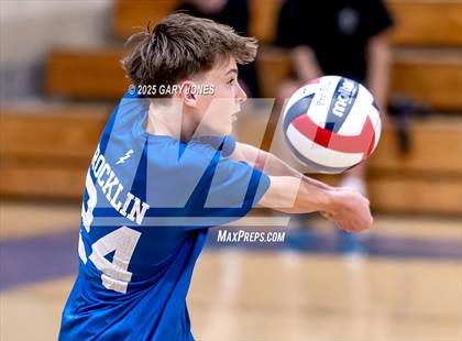 Thumbnail 2 in Whitney @ Rocklin photogallery.