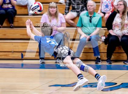 Thumbnail 1 in Whitney @ Rocklin photogallery.