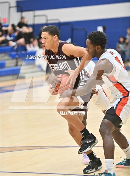 Thumbnail 3 in Bridgeland vs Pearland (McDonald's Texas Invitational) photogallery.