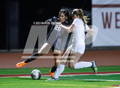 Thumbnail 2 in Oaks Christian vs Royal photogallery.