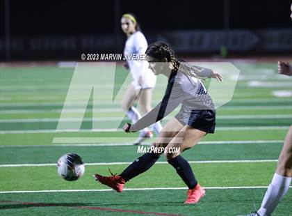 Thumbnail 2 in Oaks Christian vs Royal photogallery.