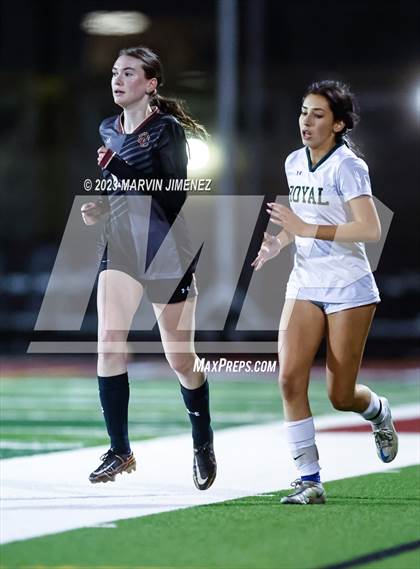 Thumbnail 2 in Oaks Christian vs Royal photogallery.