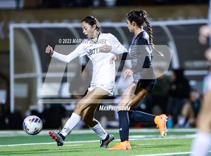 Thumbnail 1 in Oaks Christian vs Royal photogallery.
