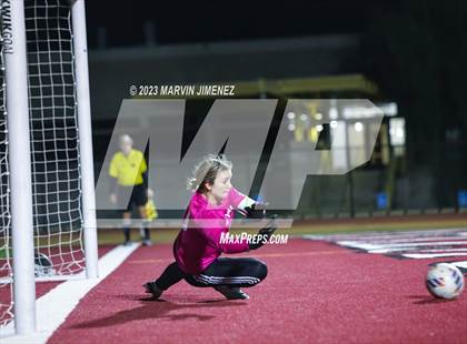 Thumbnail 2 in Oaks Christian vs Royal photogallery.