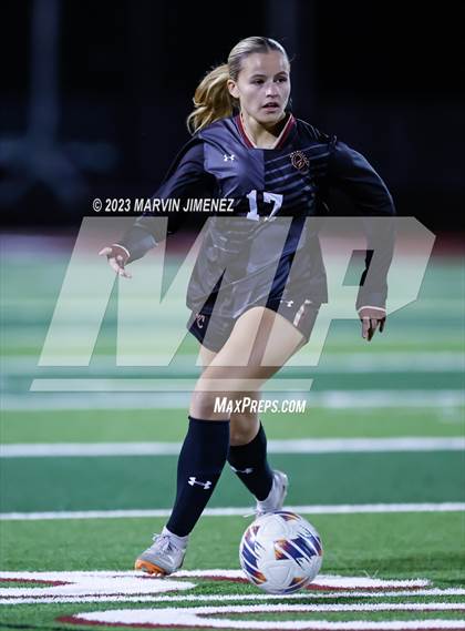Thumbnail 3 in Oaks Christian vs Royal photogallery.