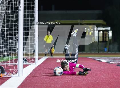Thumbnail 1 in Oaks Christian vs Royal photogallery.