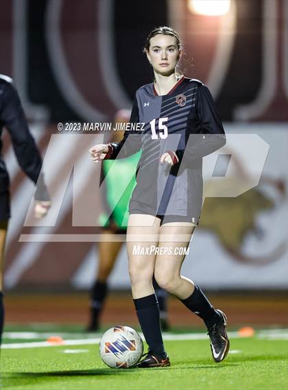 Thumbnail 3 in Oaks Christian vs Royal photogallery.