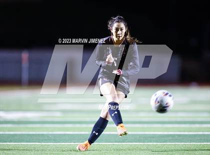Thumbnail 2 in Oaks Christian vs Royal photogallery.