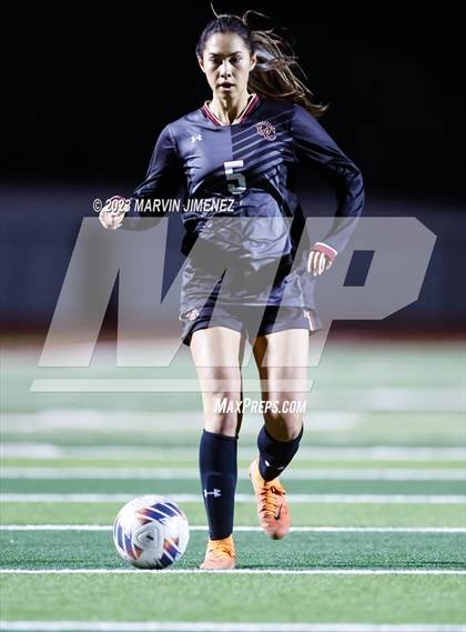 Thumbnail 1 in Oaks Christian vs Royal photogallery.