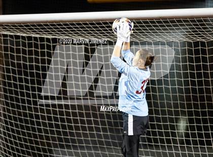 Thumbnail 2 in Oaks Christian vs Royal photogallery.